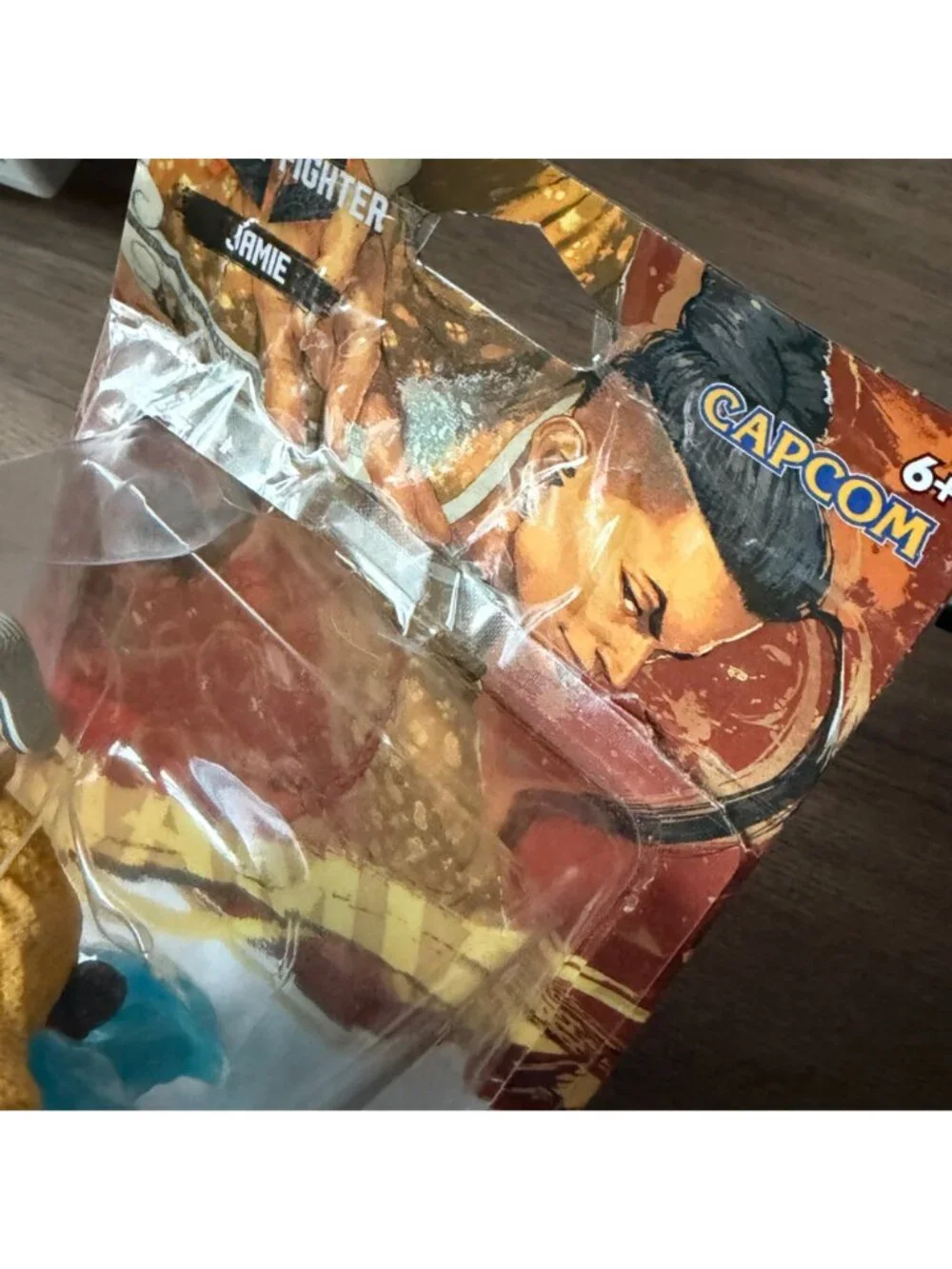 New! Jamie Amiibo street fighter- package damage